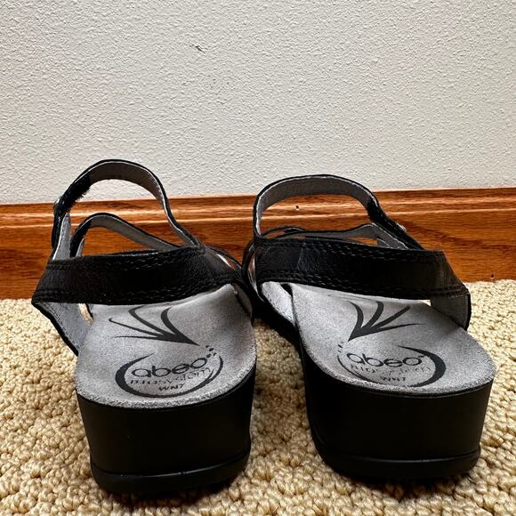 Abeo Sandals Quartz Metatarsal Low Heal Black Women's 7N Comfort Strappy Narrow - Picture 9 of 13